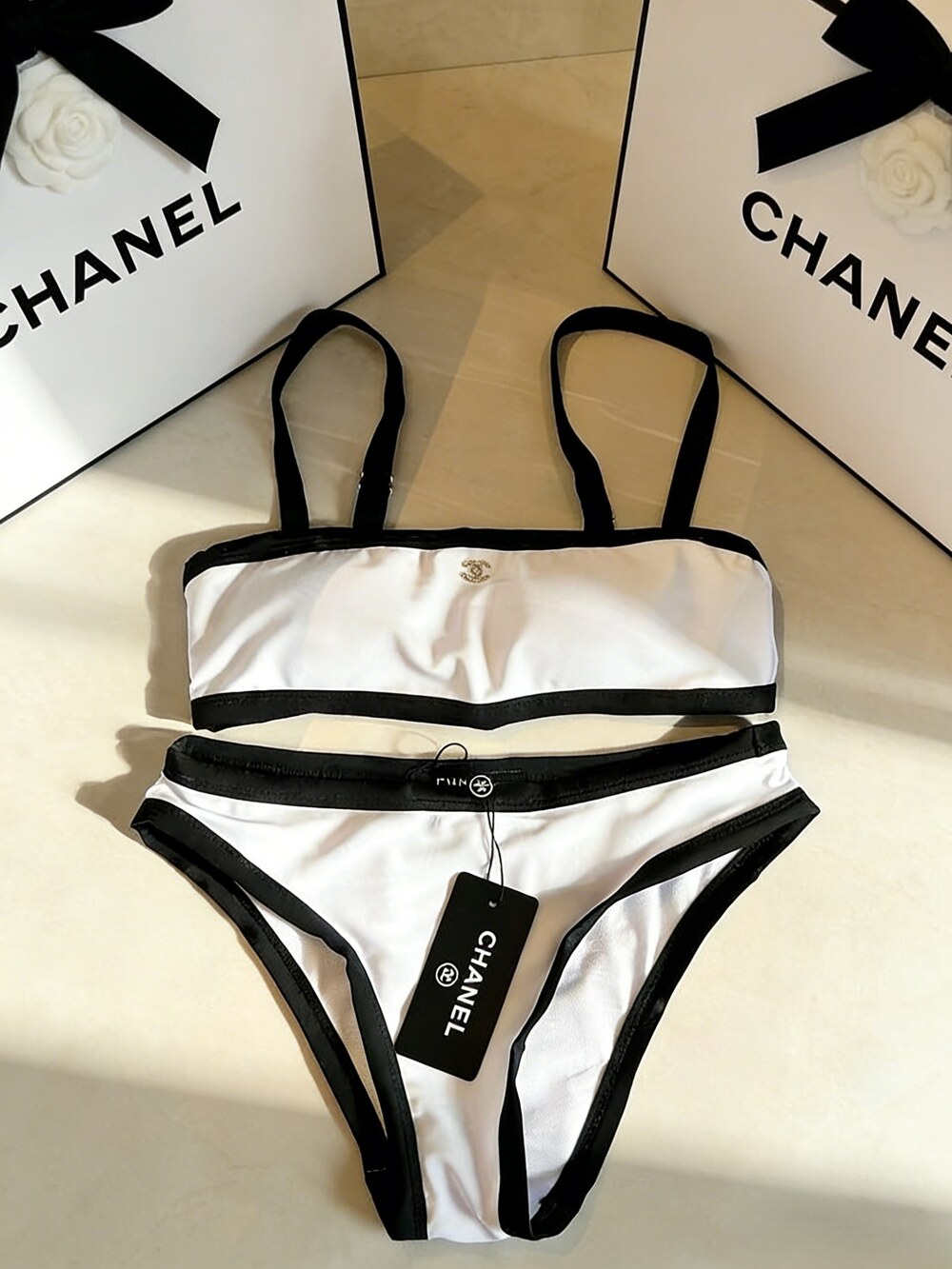Chanel White Contrast Bikini Set - Picture 2 of 6